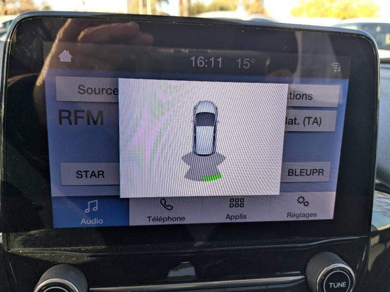 Photo 13 de l’annonce de FORD Fiesta d’occasion à vendre à MARSEILLE