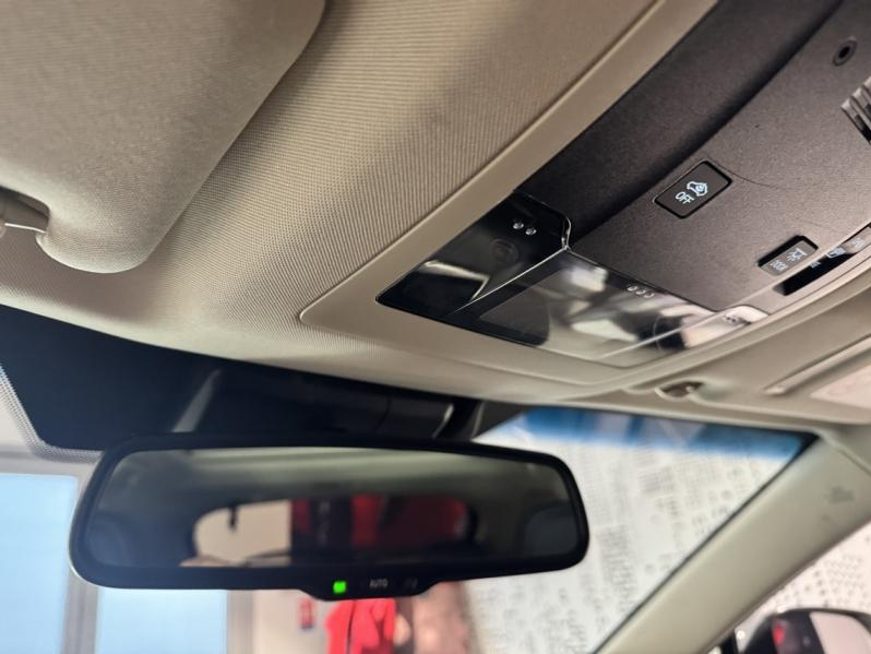 Photo 18 de l’annonce de LEXUS NX d’occasion à vendre à MONTFAVET