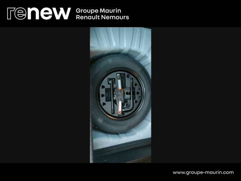 Photo 12 de l’annonce de RENAULT Clio d’occasion à vendre à SAINT PIERRE LES NEMOURS