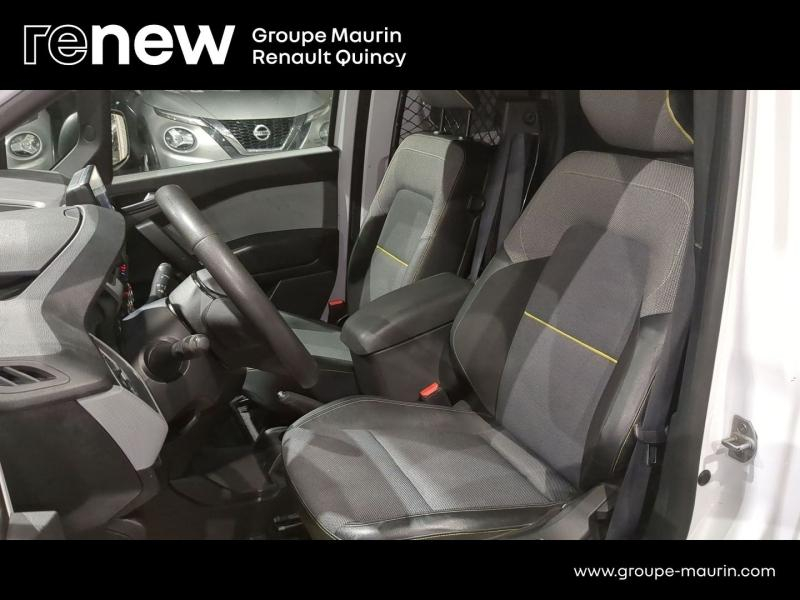 Photo 11 de l’annonce de RENAULT Kangoo Van d’occasion à vendre à QUINCY-SOUS-SÉNART
