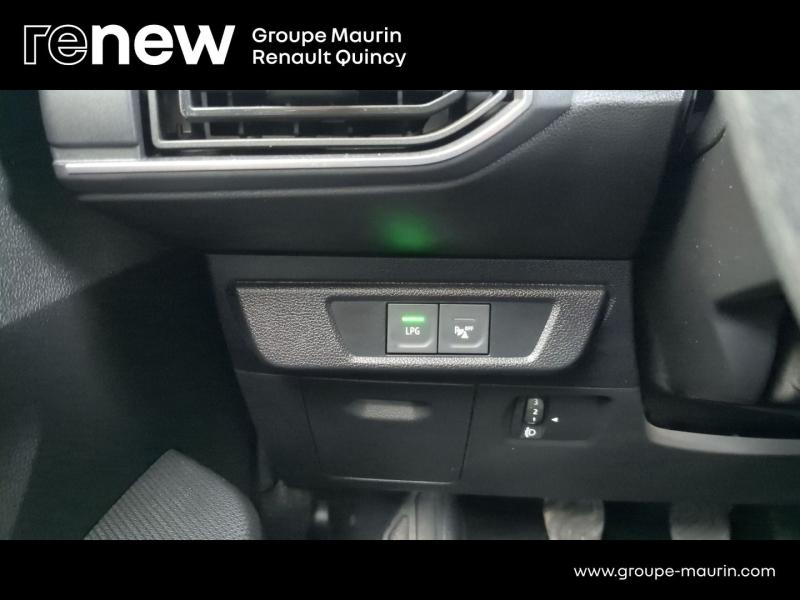 Photo 19 de l’annonce de DACIA Sandero d’occasion à vendre à QUINCY-SOUS-SÉNART