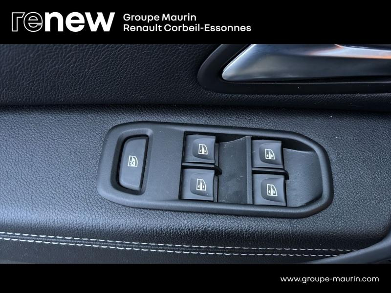 Photo 18 de l’annonce de DACIA Duster d’occasion à vendre à CORBEIL-ESSONNES