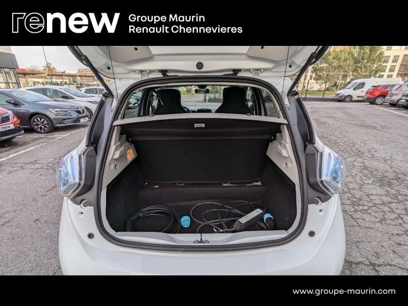 Photo 12 de l’annonce de RENAULT Zoe d’occasion à vendre à CHENNEVIÈRES-SUR-MARNE