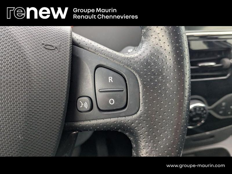 Photo 16 de l’annonce de RENAULT Zoe d’occasion à vendre à CHENNEVIÈRES-SUR-MARNE