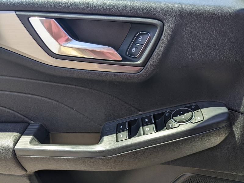 Photo 6 de l’annonce de FORD Kuga d’occasion à vendre à CARCASSONNE