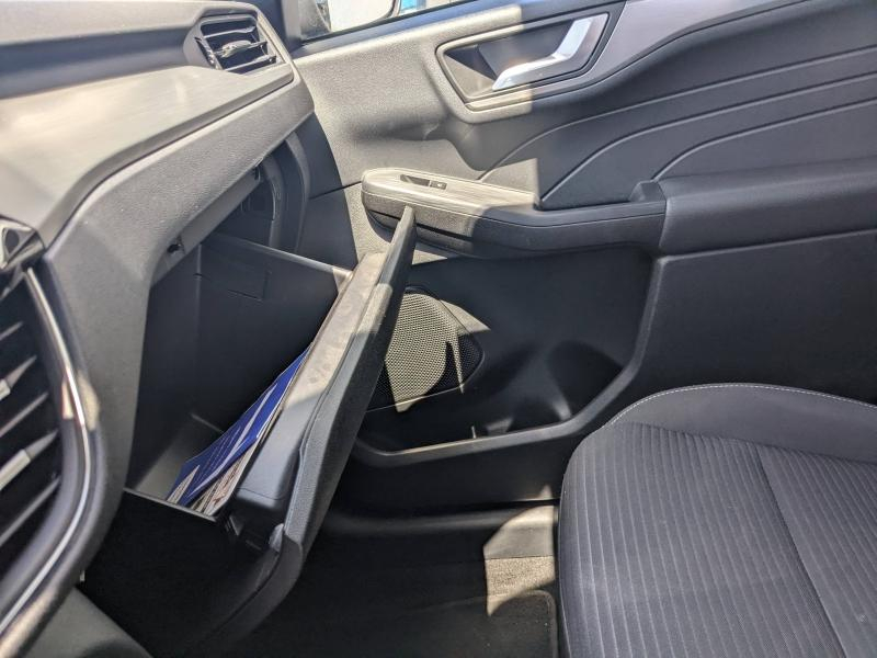 Photo 12 de l’annonce de FORD Kuga d’occasion à vendre à CARCASSONNE