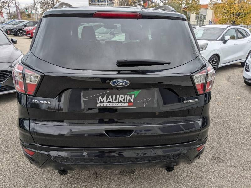 Photo 3 de l’annonce de FORD Kuga d’occasion à vendre à MARSEILLE