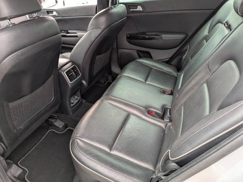 Photo 10 de l’annonce de KIA Sportage d’occasion à vendre à MARSEILLE