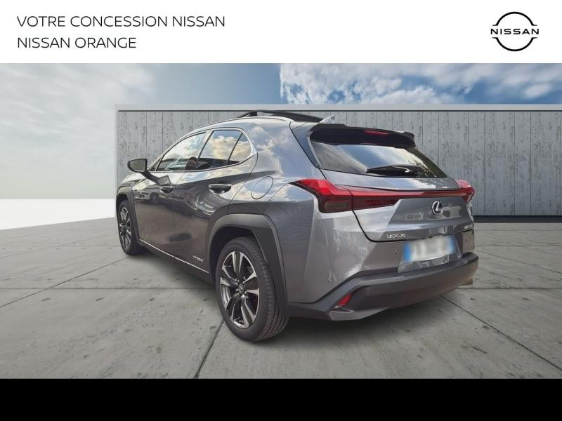 Photo 4 de l’annonce de LEXUS UX d’occasion à vendre à ORANGE