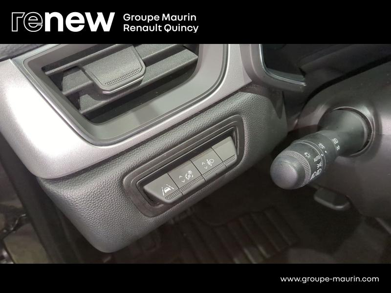 Photo 15 de l’annonce de RENAULT Captur d’occasion à vendre à QUINCY-SOUS-SÉNART