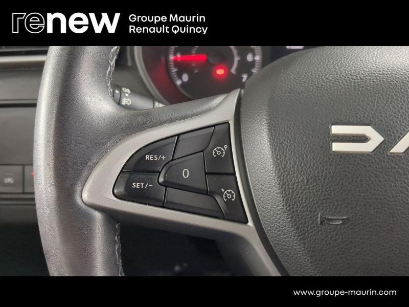 Photo 18 de l’annonce de DACIA Duster d’occasion à vendre à QUINCY-SOUS-SÉNART