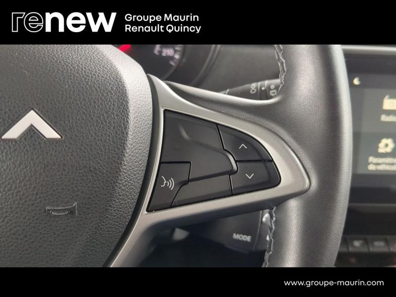 Photo 19 de l’annonce de DACIA Duster d’occasion à vendre à QUINCY-SOUS-SÉNART
