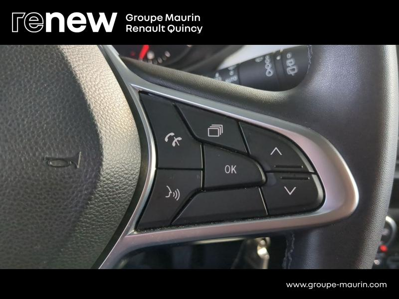 Photo 19 de l’annonce de RENAULT Clio d’occasion à vendre à QUINCY-SOUS-SÉNART