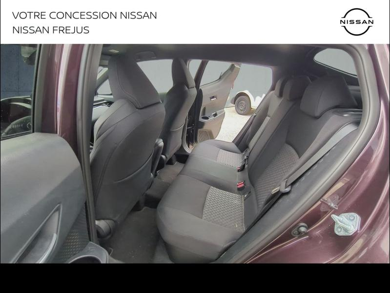 Photo 10 de l’annonce de TOYOTA C-HR d’occasion à vendre à FRÉJUS