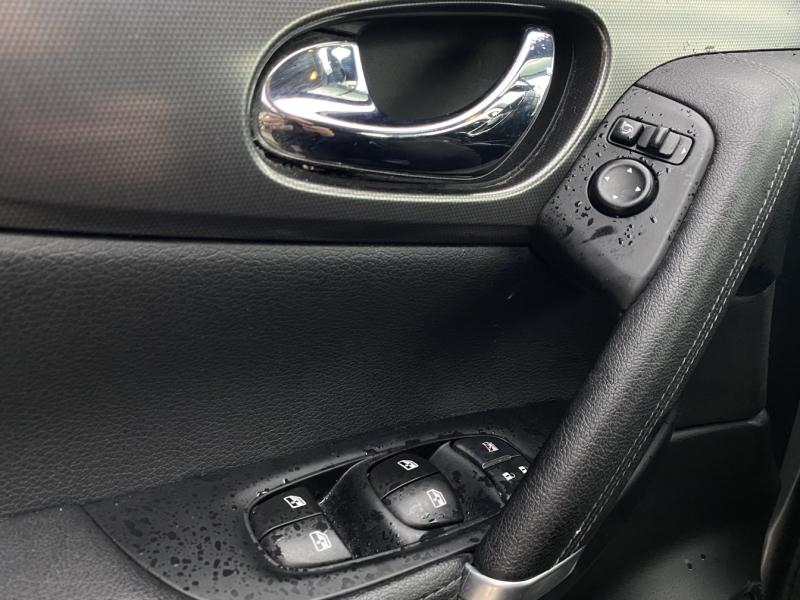 Photo 18 de l’annonce de NISSAN Qashqai d’occasion à vendre à PAYS DE GEX