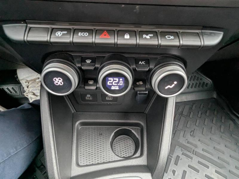 Photo 19 de l’annonce de DACIA Duster d’occasion à vendre à FRÉJUS