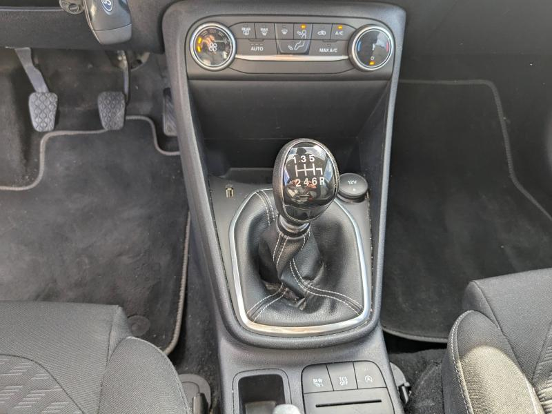 Photo 15 de l’annonce de FORD Fiesta d’occasion à vendre à BRIGNOLES