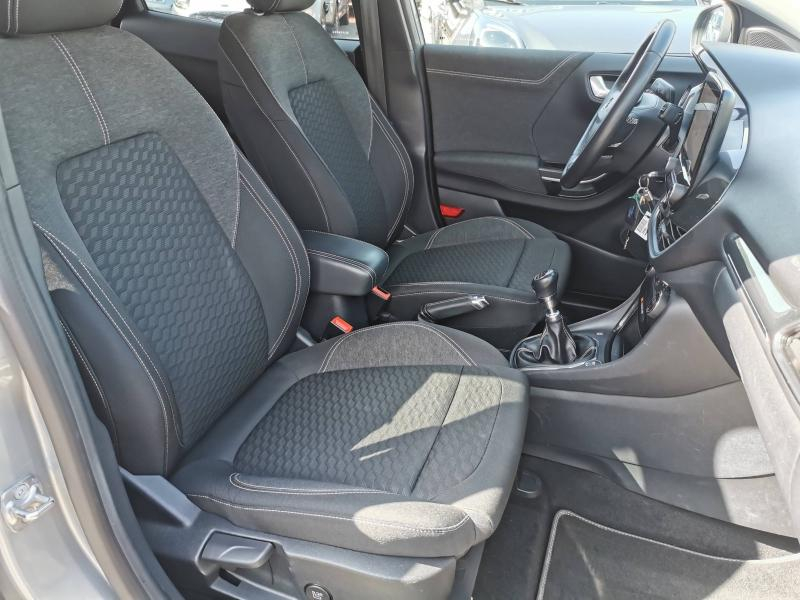 Photo 16 de l’annonce de FORD Puma d’occasion à vendre à BRIGNOLES