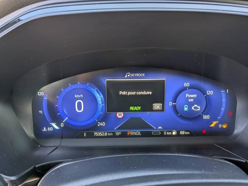 Photo 13 de l’annonce de FORD Kuga d’occasion à vendre à BRIGNOLES