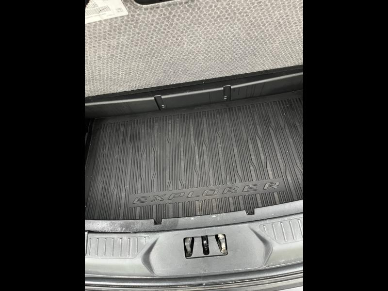 Photo 20 de l’annonce de FORD Explorer d’occasion à vendre à TOULON