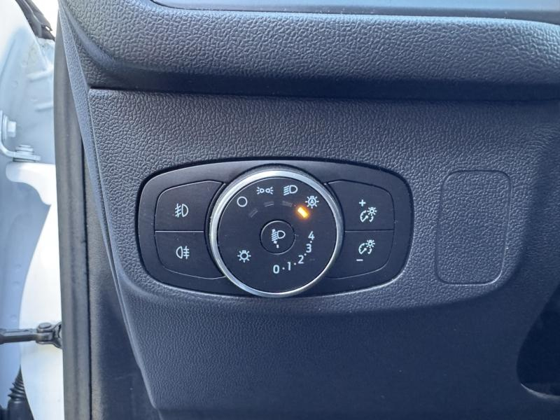 Photo 17 de l’annonce de FORD Focus d’occasion à vendre à NARBONNE