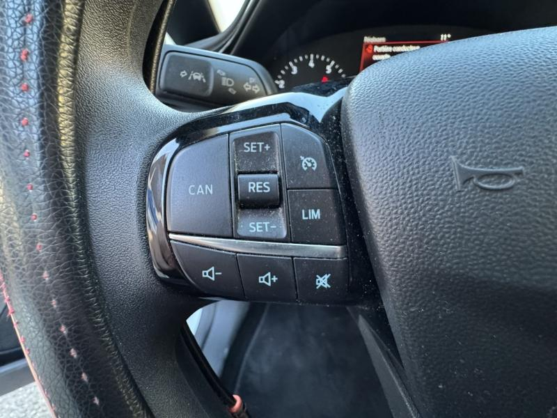 Photo 19 de l’annonce de FORD Fiesta d’occasion à vendre à NARBONNE