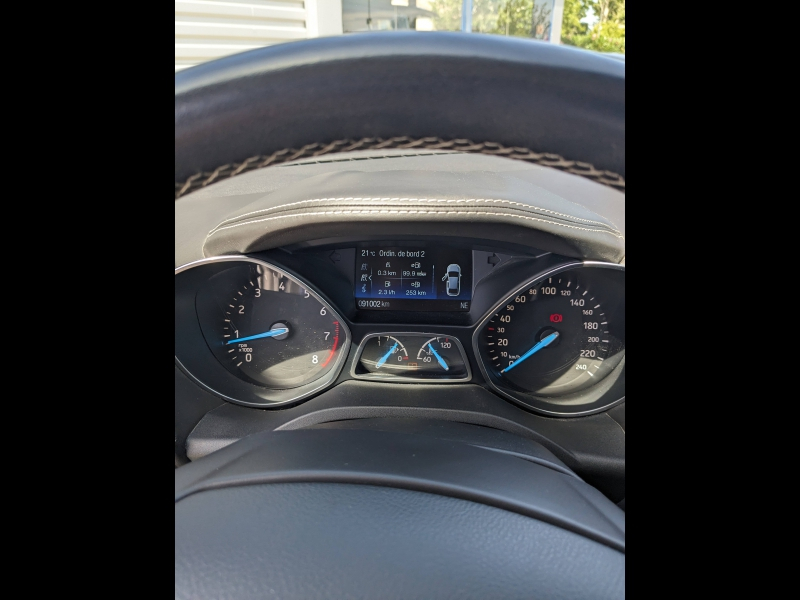 Photo 8 de l’annonce de FORD Kuga d’occasion à vendre à AUBAGNE