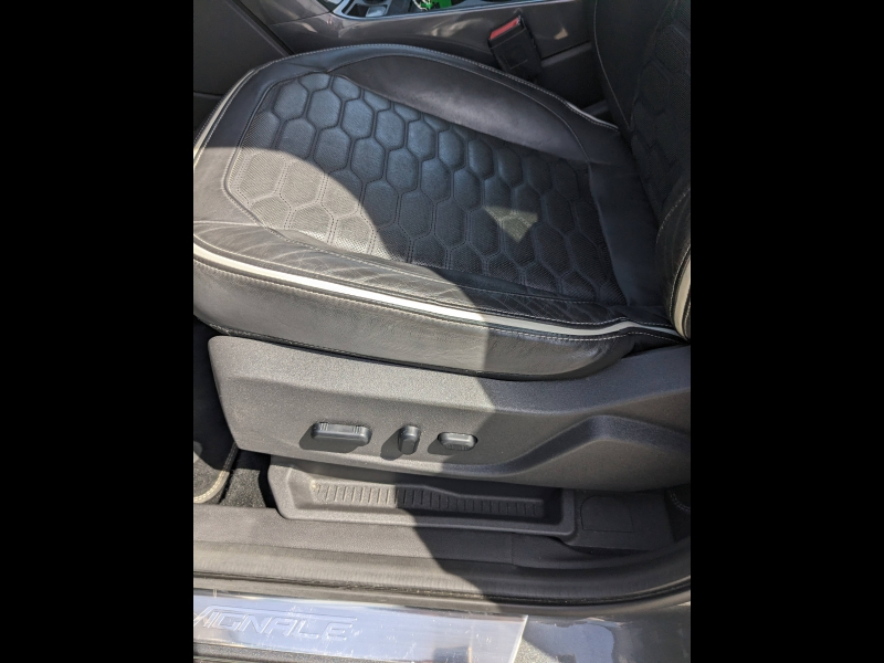 Photo 14 de l’annonce de FORD Kuga d’occasion à vendre à AUBAGNE