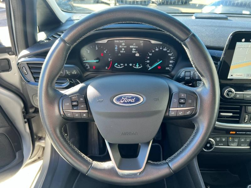 Photo 7 de l’annonce de FORD Fiesta d’occasion à vendre à AUBAGNE