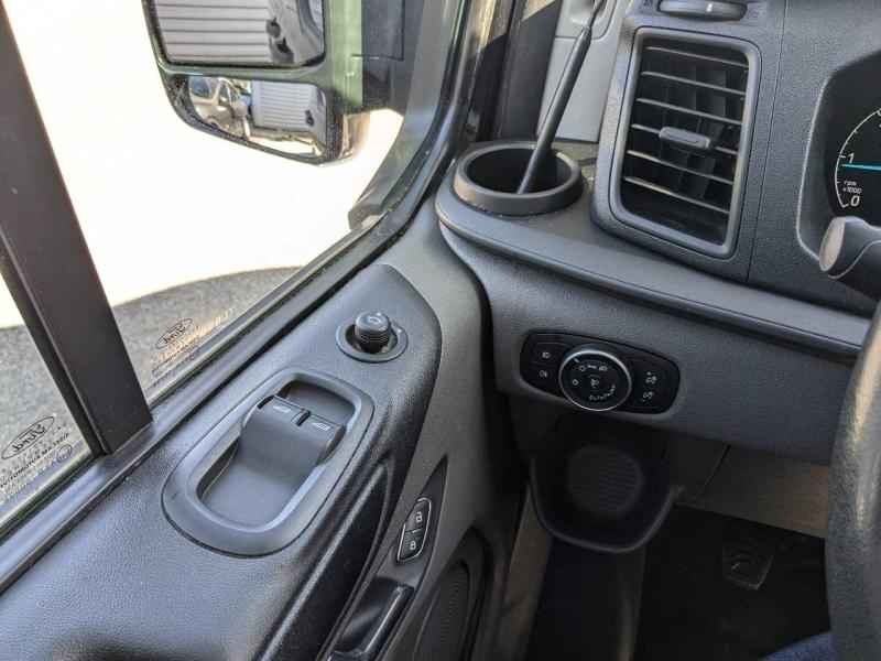 Photo 10 de l’annonce de FORD Transit Custom Fg VUL d’occasion à vendre à AUBAGNE
