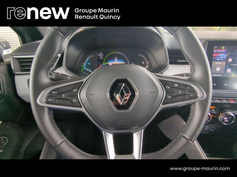 Photo 18 de l’annonce de RENAULT Clio d’occasion à vendre à QUINCY-SOUS-SÉNART