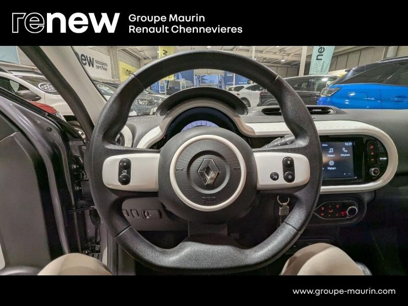 Photo 14 de l’annonce de RENAULT Twingo d’occasion à vendre à CHENNEVIÈRES-SUR-MARNE