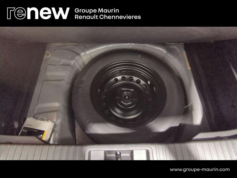 Photo 7 de l’annonce de RENAULT Captur d’occasion à vendre à CHENNEVIÈRES-SUR-MARNE