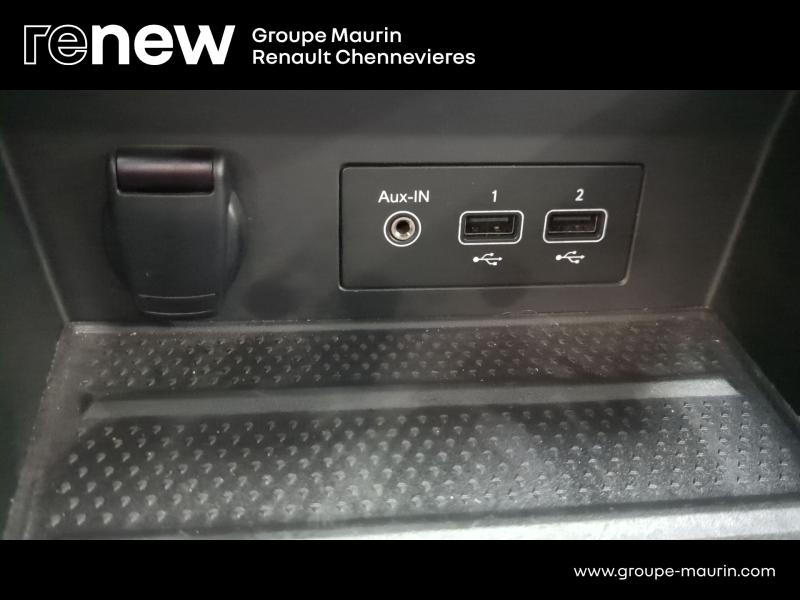 Photo 17 de l’annonce de RENAULT Captur d’occasion à vendre à CHENNEVIÈRES-SUR-MARNE