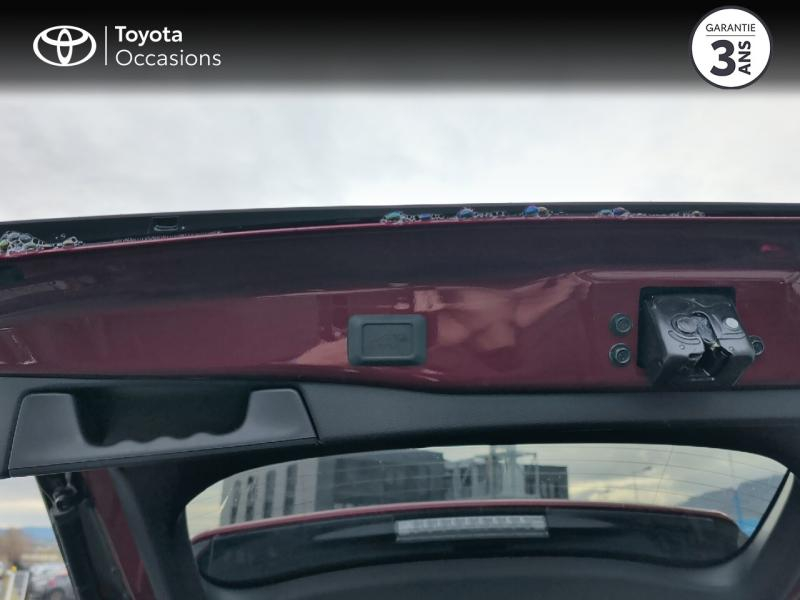 Photo 20 de l’annonce de TOYOTA RAV4 d’occasion à vendre à AUBIÈRE