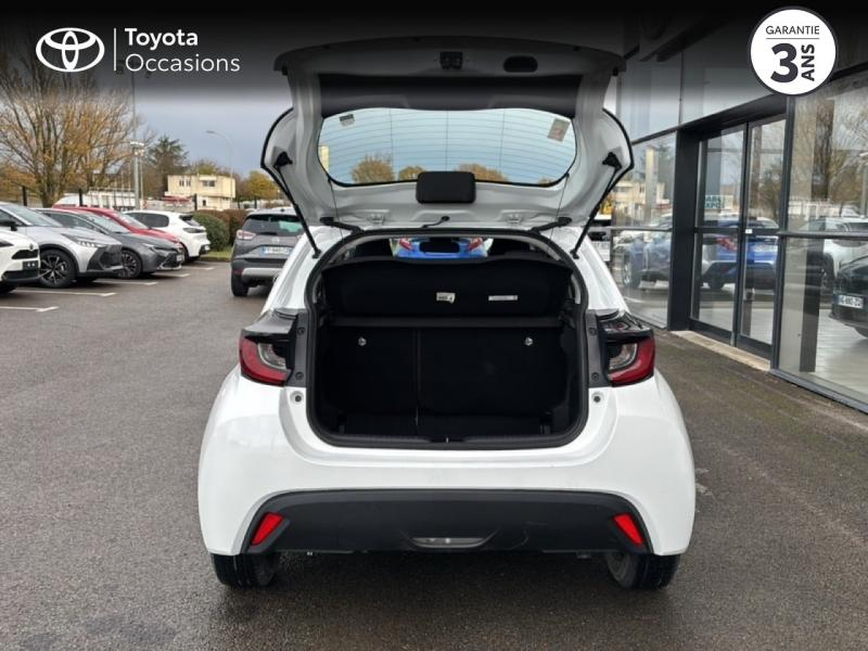 Photo 10 de l’annonce de TOYOTA Yaris d’occasion à vendre à ALÈS