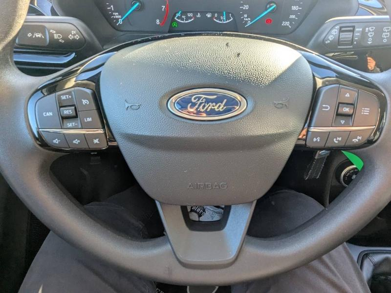 Photo 15 de l’annonce de FORD Fiesta d’occasion à vendre à FRÉJUS