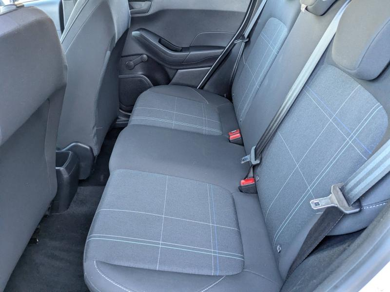 Photo 9 de l’annonce de FORD Fiesta d’occasion à vendre à AVIGNON