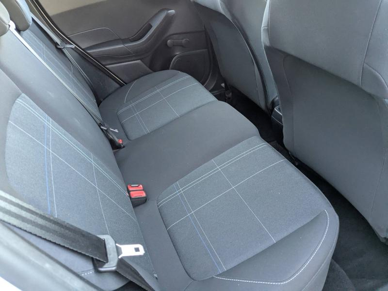 Photo 10 de l’annonce de FORD Fiesta d’occasion à vendre à AVIGNON