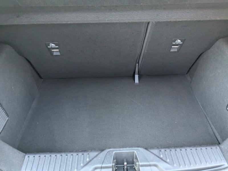 Photo 16 de l’annonce de FORD Fiesta d’occasion à vendre à AVIGNON