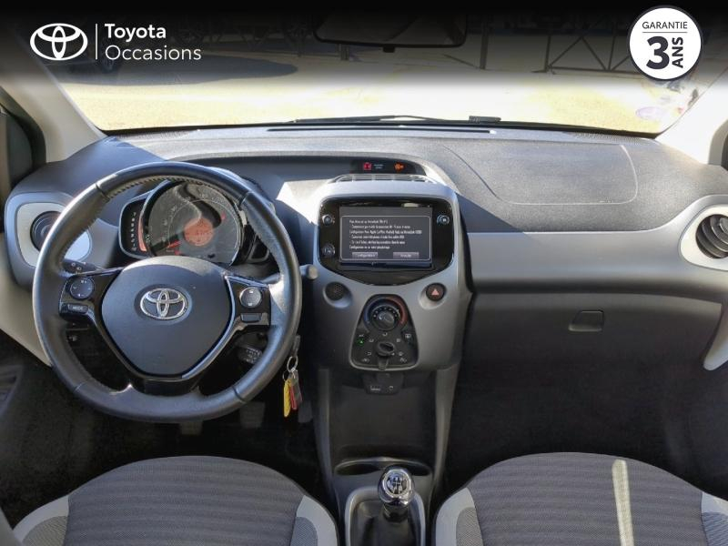 Photo 8 de l’annonce de TOYOTA Aygo d’occasion à vendre à ARLES
