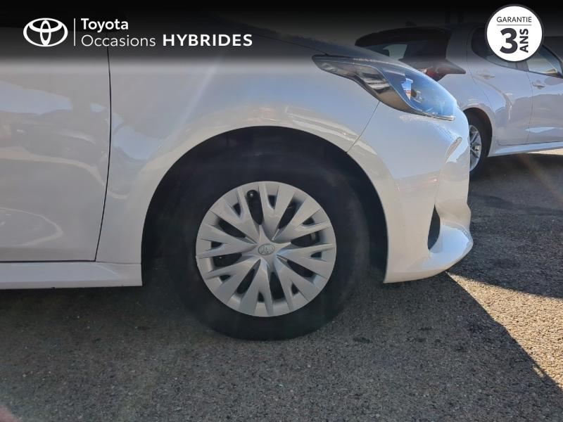 Photo 16 de l’annonce de TOYOTA Yaris d’occasion à vendre à ARLES