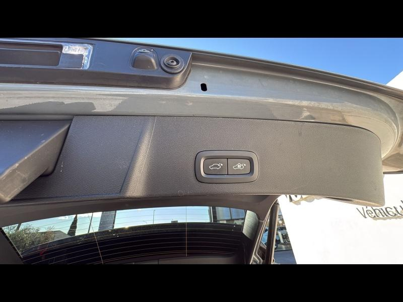 Photo 8 de l’annonce de VOLVO XC40 d’occasion à vendre à TOULON