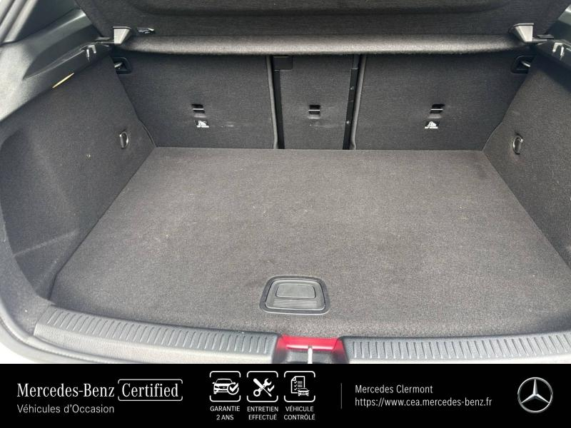 Photo 12 de l’annonce de MERCEDES-BENZ Classe A d’occasion à vendre à AUBIÈRE