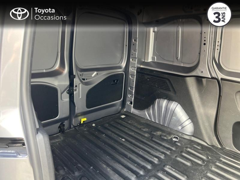 Photo 12 de l’annonce de TOYOTA ProAce City VUL d’occasion à vendre à CHARMEIL