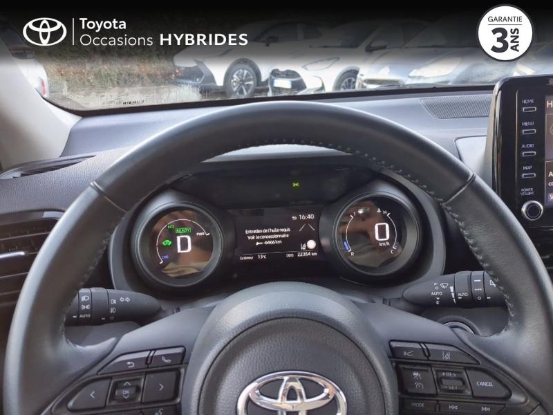 Photo 13 de l’annonce de TOYOTA Yaris d’occasion à vendre à NÎMES