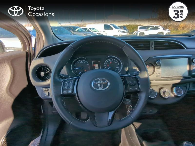 Photo 9 de l’annonce de TOYOTA Yaris d’occasion à vendre à NÎMES