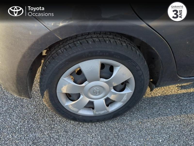 Photo 16 de l’annonce de TOYOTA Yaris d’occasion à vendre à NÎMES