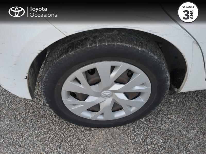 Photo 16 de l’annonce de TOYOTA Yaris d’occasion à vendre à NÎMES