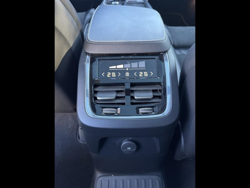 Photo 15 de l’annonce de VOLVO XC90 d’occasion à vendre à TOULON